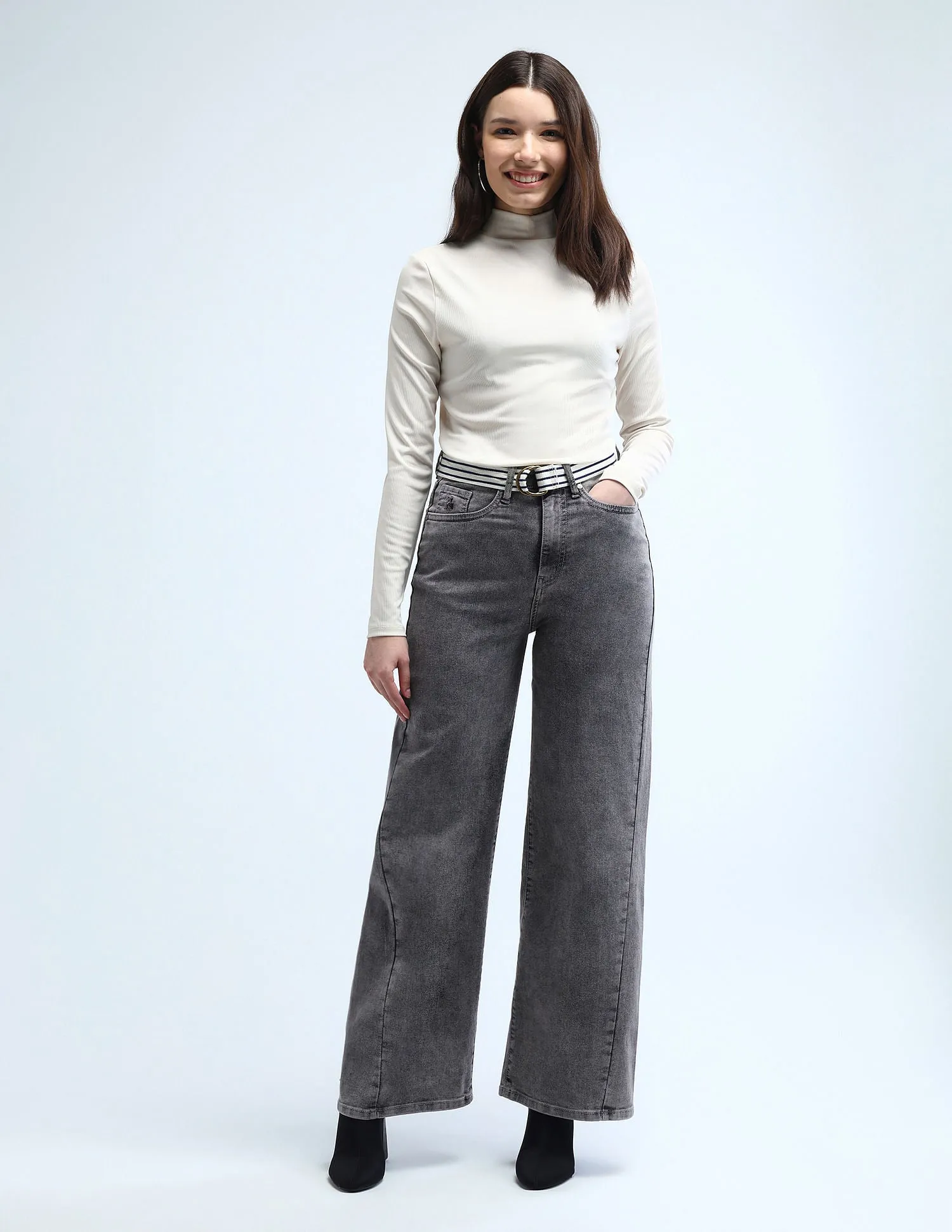 High Rise Stretchable Baggy Jeans