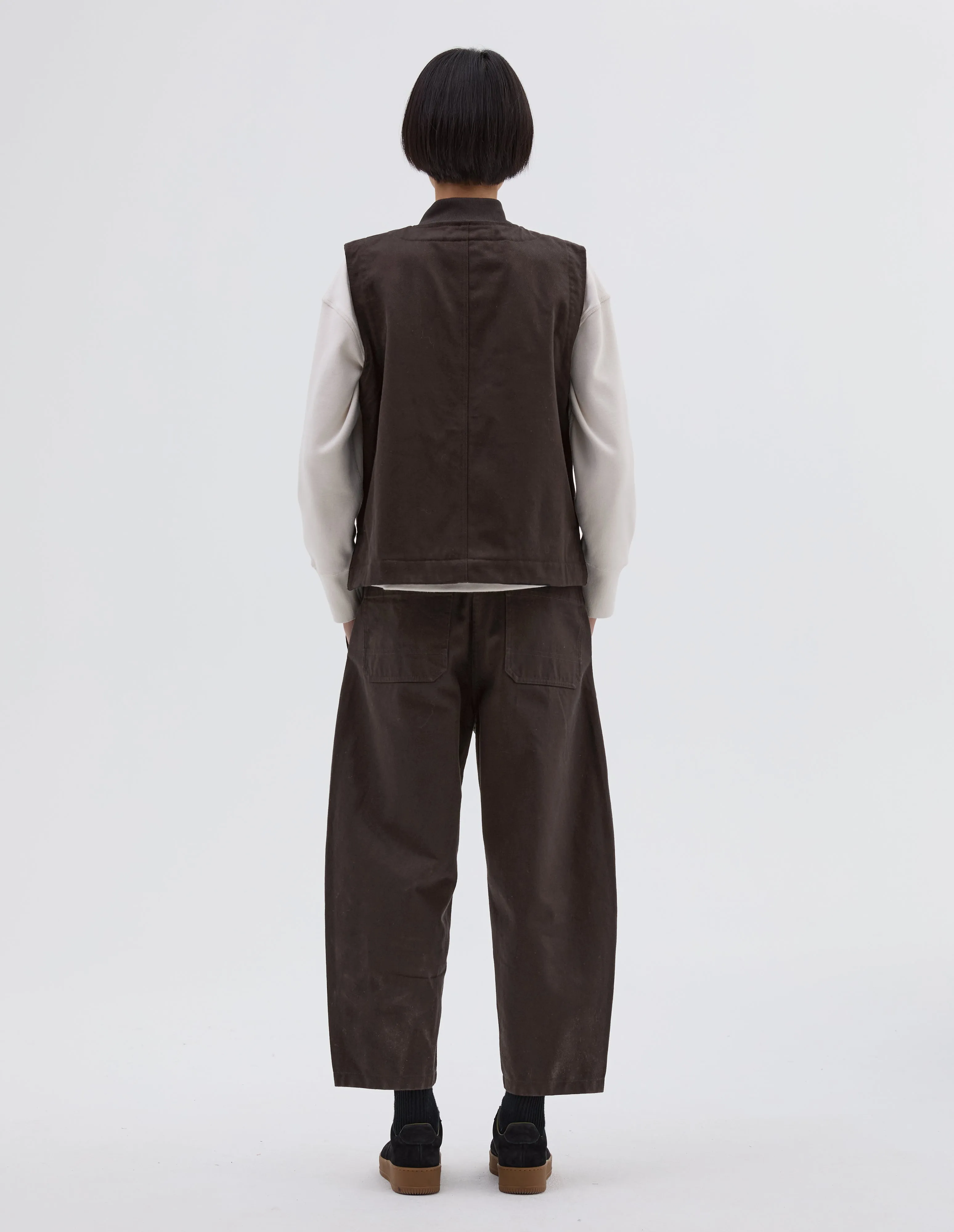 MHL. PATCH POCKET JERKIN | RAISED COTTON DRILL | DARK BROWN